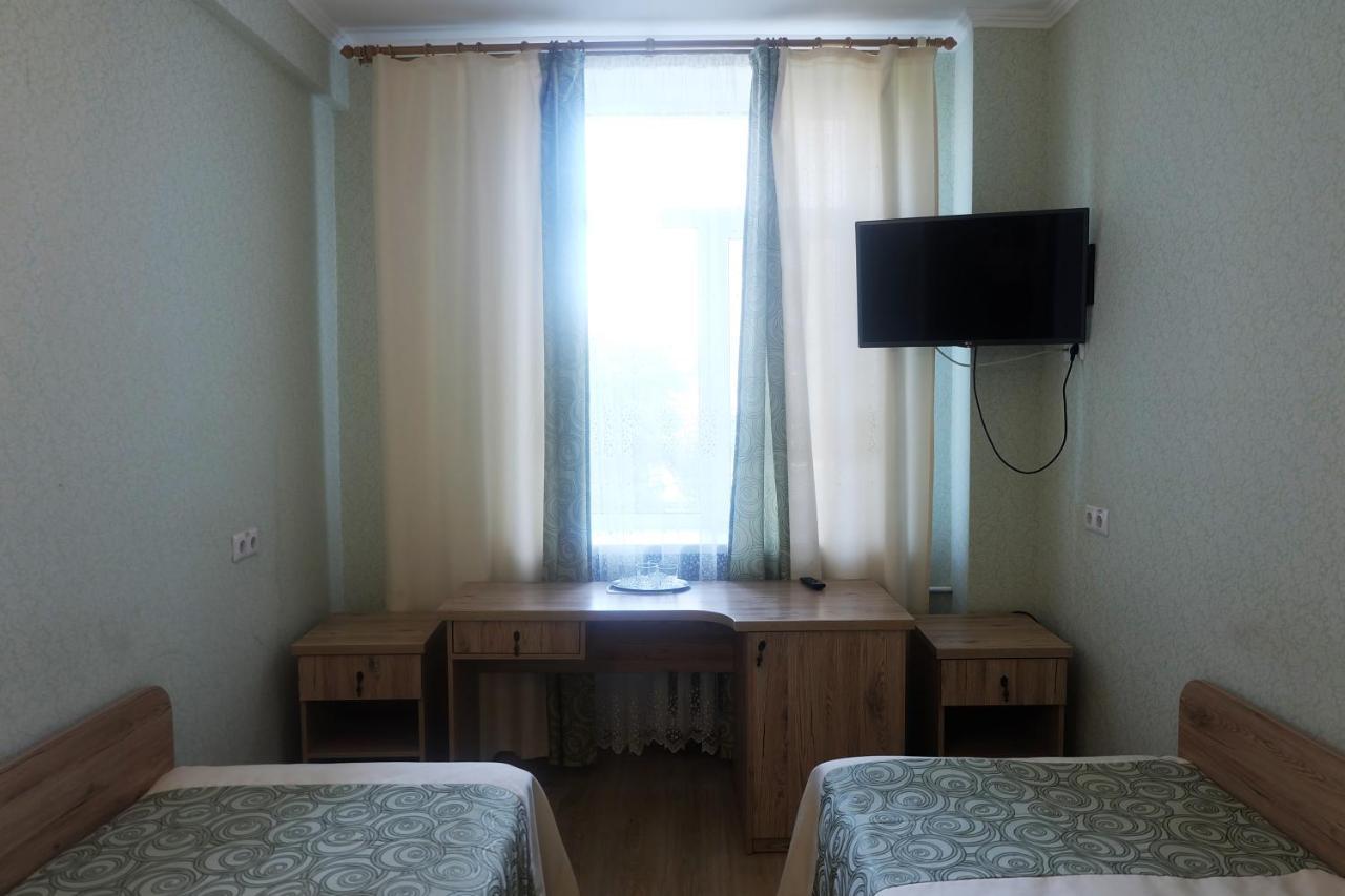 Hotel Byg Брест Екстер'єр фото